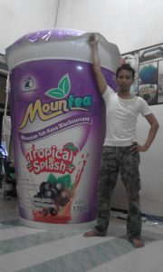 balon karakter minuman