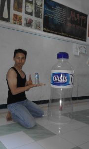 balon karakter air mineral